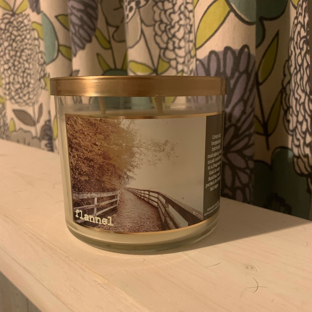 Bath & Body Works Flannel